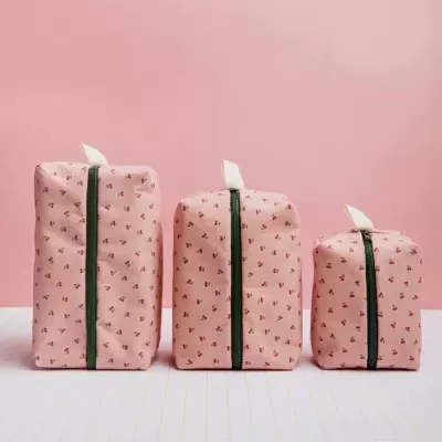 ESTOJO DE VIAGEM "CEREJAS" ECKE