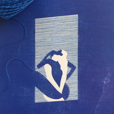 ILUSTRAÇÃO BORDADA COR AZUL "NOITE" CATARINA PAULO