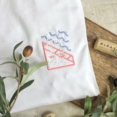 T-SHIRT BORDADA - ROSÉ PISCINE JUSTE UN T-SHIRT