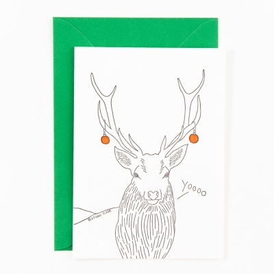 POSTAL "CHRISTMAS DEER WITH DECORATED EARRINGS" STUDIO FLASH