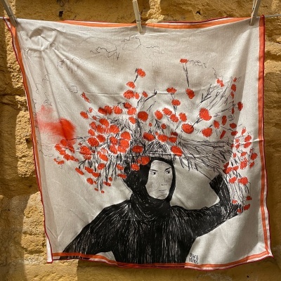 LENÇO "MULHER DE ABRIL" MARTA NUNES