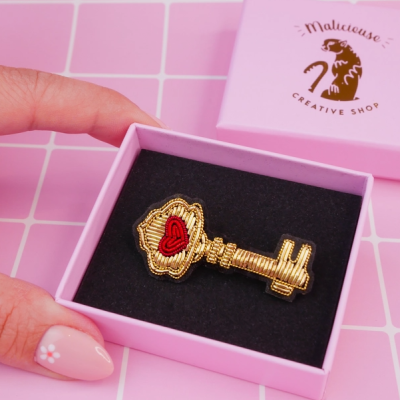 ALFINETE "CHAVE CORAÇÃO" MALICIEUSE