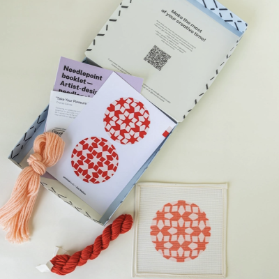 "REFLECTIONS" NEEDLEPOINT ORNAMENT KIT - UNWIND STUDIO