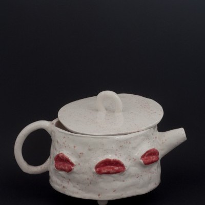 PARTES DE MIM - "MOUTHY TEA POT " DIRTY DISHES