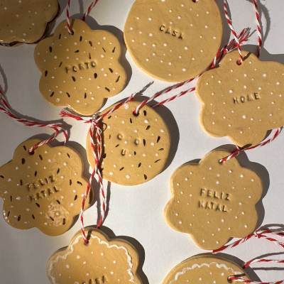 PENDENTE CERAMICA BOLACHAS NATAL