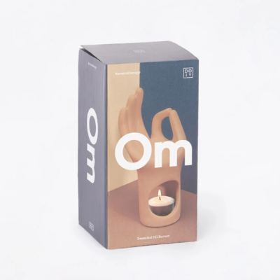 OM MEDITATION HAND DOIY