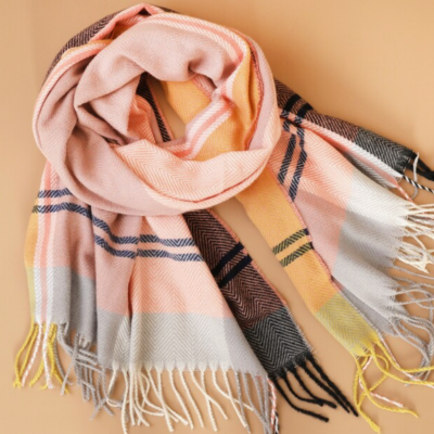 CACHECOL ROSA E CINZA XADREZ LISA ANGEL