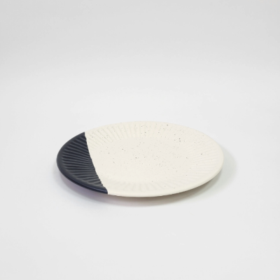 PRATO SOBREMESA PRETO TÁLIA  PÓ DE BARRO