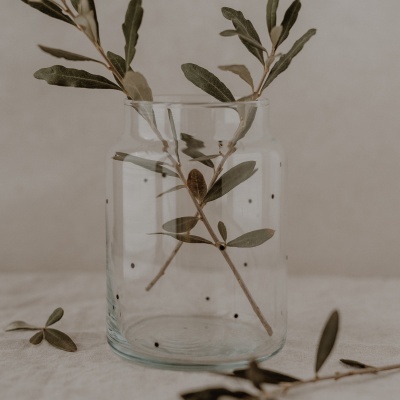 GLASS VASE LARGE DOTS