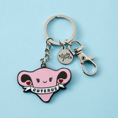 CUTERUS UTERUS HARD ENAMEL KEYRING PUNKY PINS