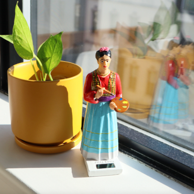 SOLAR FRIDA KIKKERLAND