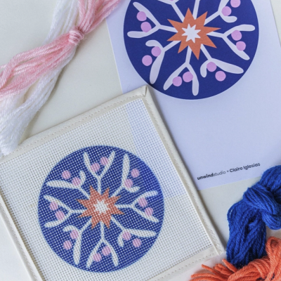 ""MISTLETOE STAR ORNAMENT KIT" UNWIND STUDIO