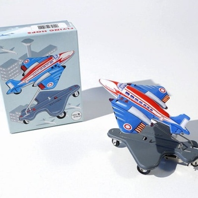 AVIÃO "FLYING HOPS" COM MOLA BLECHFABRIK