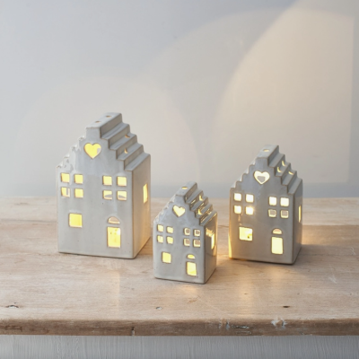 CASA CERAMICA CORAÇAO COM LUZ LED 11CM GAINSBOROUGH GIFTWARE