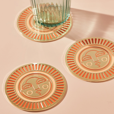 O SOL COASTER EM LARANJA PÊSSEGO CAI&JO