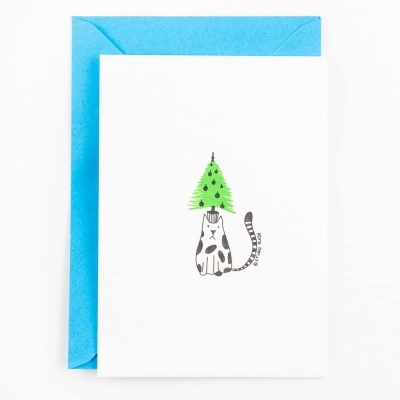 POSTAL "CAT WITH CHRISTMAS TREE ON ITS HEAD" STUDIO FLASH