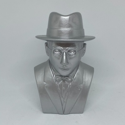 Busto Fernando Pessoa