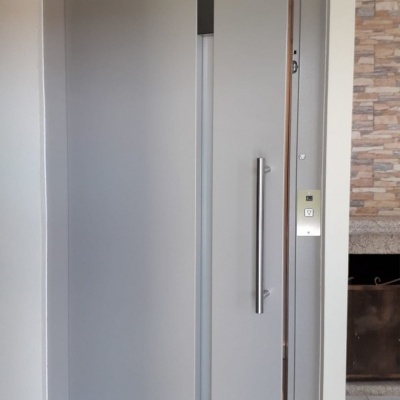 Elevadores residenciais e empresariais