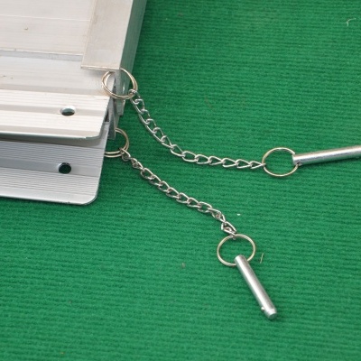 Rampa de alumínio dobrável e portátil 152 x 67 x 5 cm - 12.5 kgs - Alfa 837