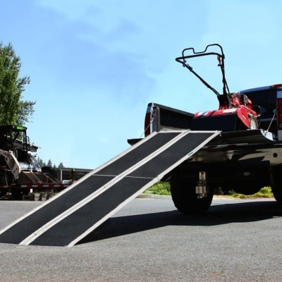 Rampa de alumínio dobrável e portátil 182 x 67 x 5 cm - 15 kgs - Alfa 839