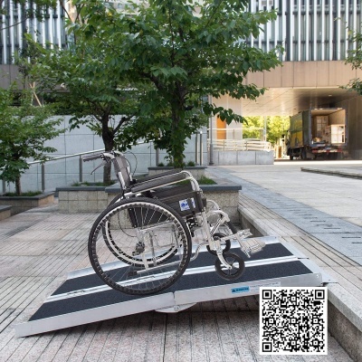 Rampa de alumínio dobrável e portátil 182 x 67 x 5 cm - 15 kgs - Alfa 839