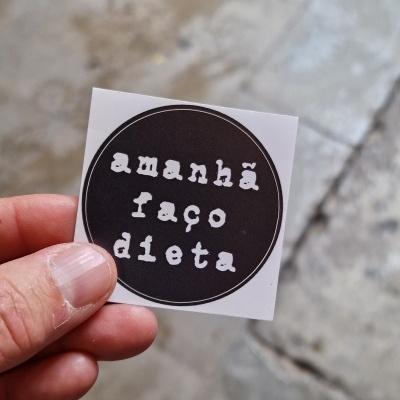 Autocolante 'amanhã faço dieta'