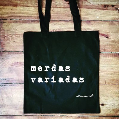 Saco 'merdas variadas' preto