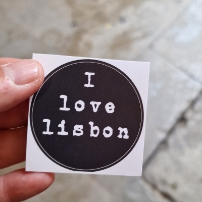 Autocolante 'I love lisbon'