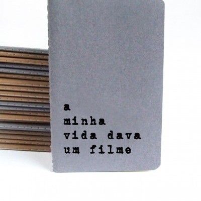 Caderno 'a minha vida dava um filme'