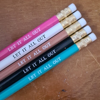 Lápis 'let it all out' (um lápis)