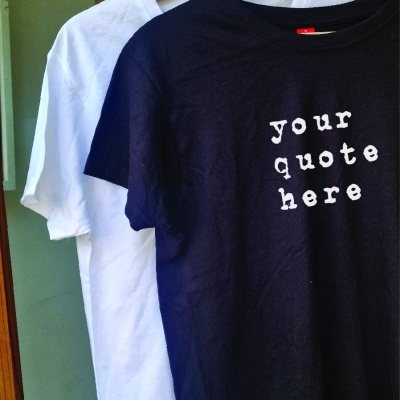 T-shirt personalizada com uma frase à sua escolha!