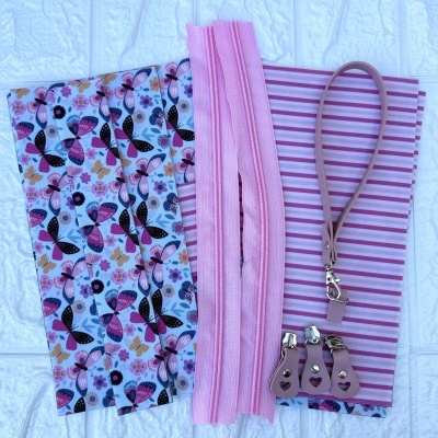 Painel&#x20;para&#x20;bolsinha&#x20;de&#x20;m&#x00E3;o&#x20;AV5