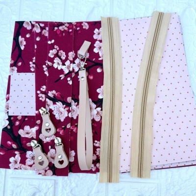 Painel&#x20;para&#x20;bolsinha&#x20;de&#x20;m&#x00E3;o&#x20;AV6