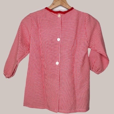 Bata escolar menina vermelha c/ bordado