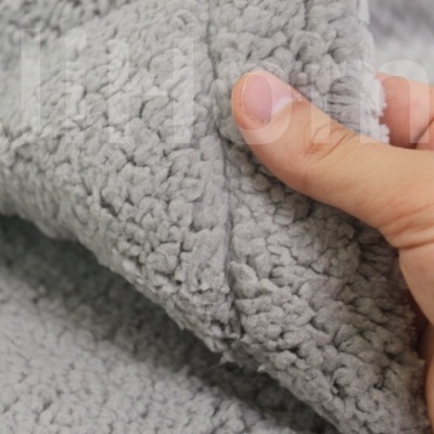 Manta Al-Gil 130x160cm Cinza