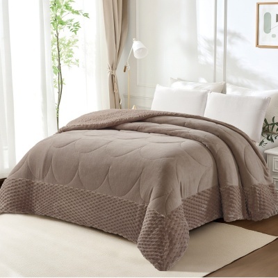 Edredão Borrego AL– Mónaco