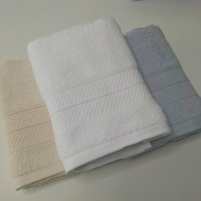 Toalha de banho clássica Al-Selma