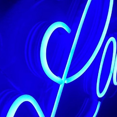 NeonLED | Love is in the Air