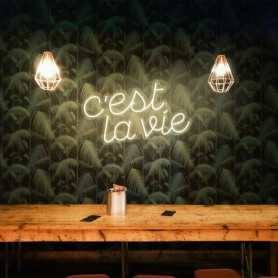 NeonLED | C'est la Vie NeonLED | C'est la Vie