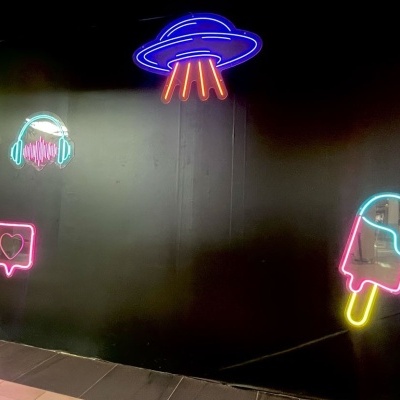 NeonLED | Nave Espacial