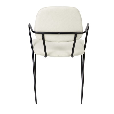 Cadeira branca com estrutura metálica preta, vista frontal