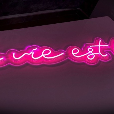 NeonLED | La Vie Est Belle NeonLED | La Vie Est Belle
