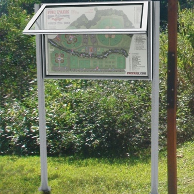 Vitrine | Motz | Exterior