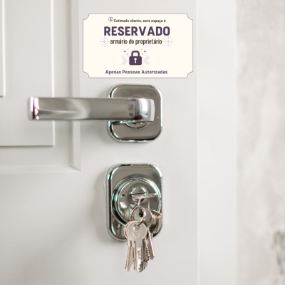 Cartão para armário de arrumos (Português e Inglês)