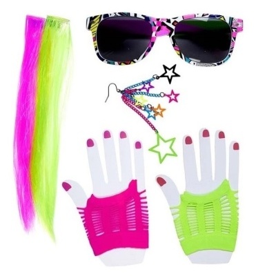Conjunto de luvas coloridas, brincos de estrelas, óculos estampados e extensões de cabelo coloridas
