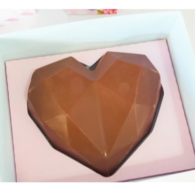 Molde para chocolate Coração lapido 200g