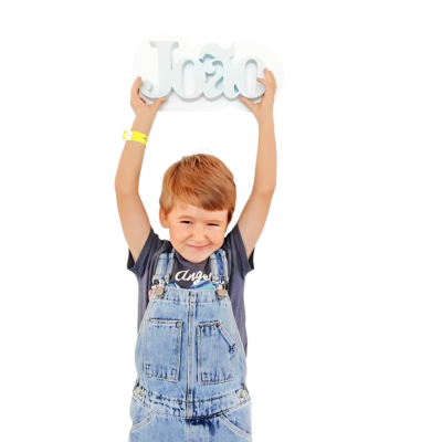 Letras em madeira personalizáveis