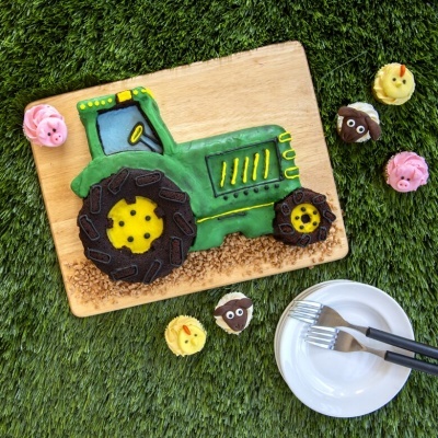 Forma Bundt Tractor