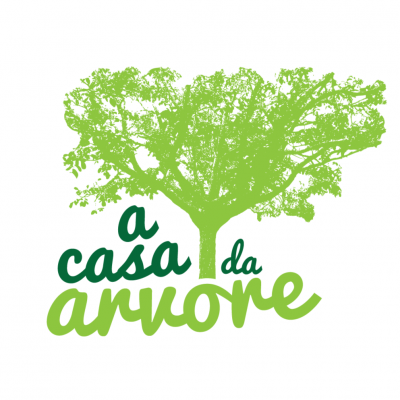 Casa da árvore