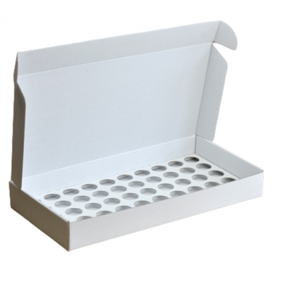 Caixa branca de cartão com divisórias circulares para organização